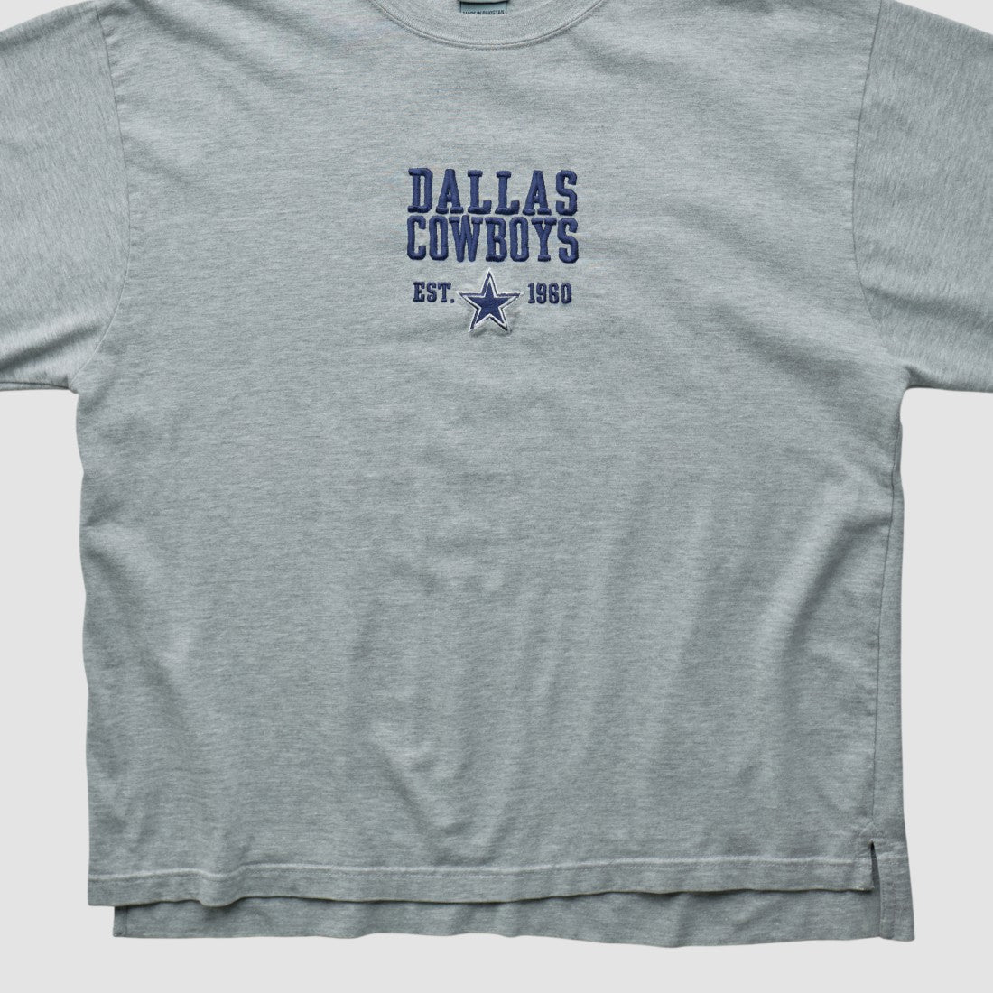 Dallas Cowboys Cowboys Authentic Apparel 2000s Long Sleeve T-shirt - Heather Gray Vintage online
