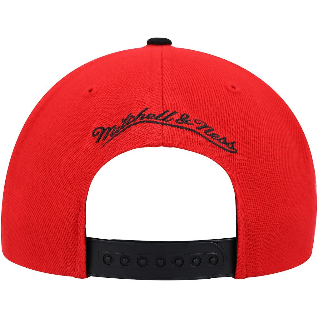 Chicago Bulls Side Core 2.0 Snapback Hat - Red/Black | Mitchell & Ness outlet