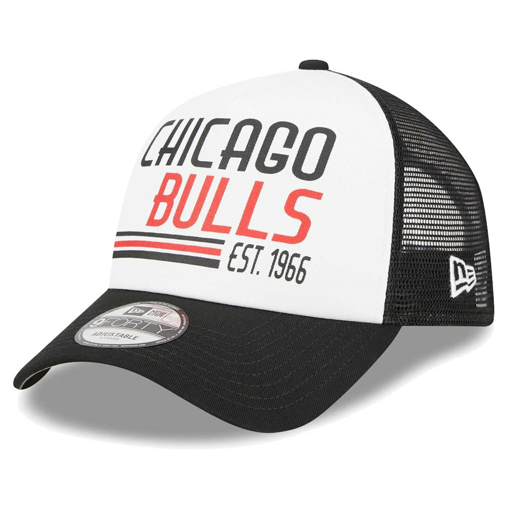 Chicago Bulls Lift Pass Foam Front Trucker 9FORTY Adjustable Hat - White | New Era online