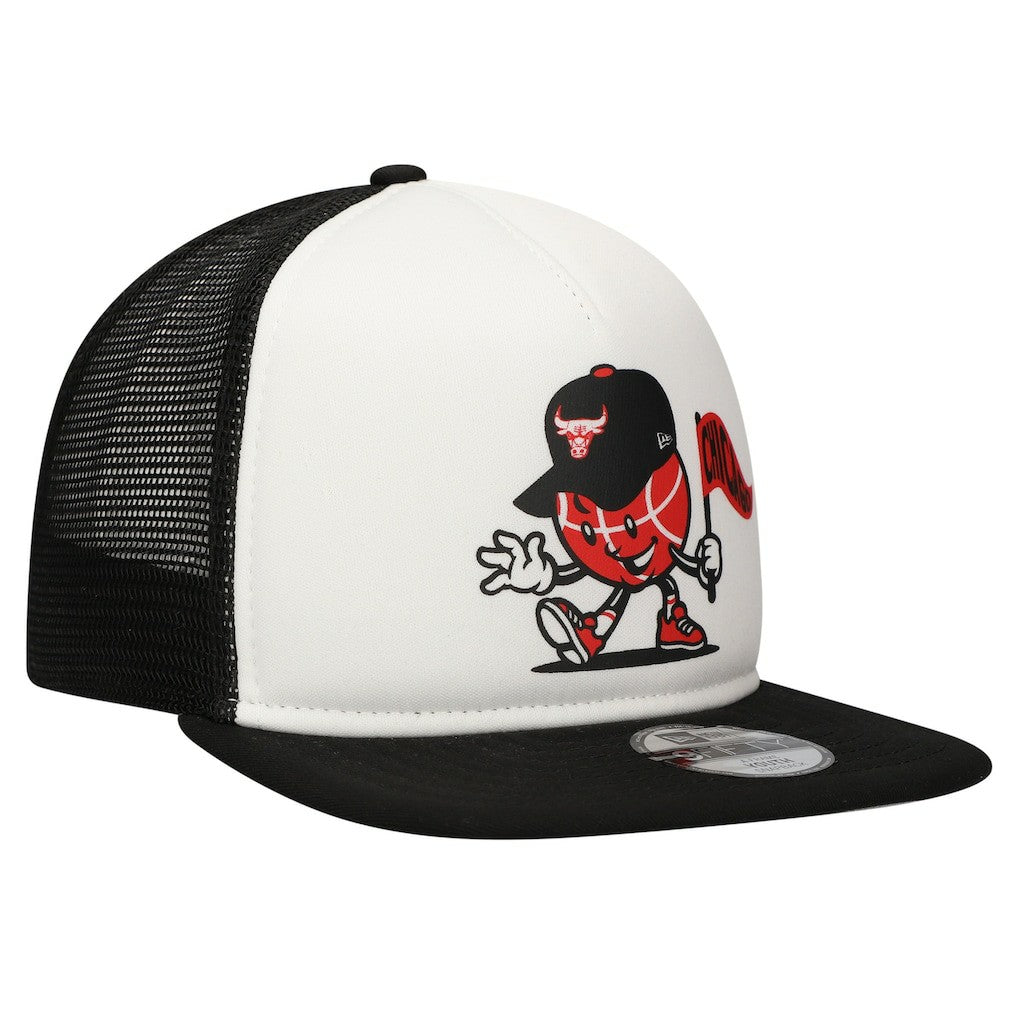 Chicago Bulls Youth Court Sport Mascot 9FIFTY Snapback Hat - White/Black | New Era outlet