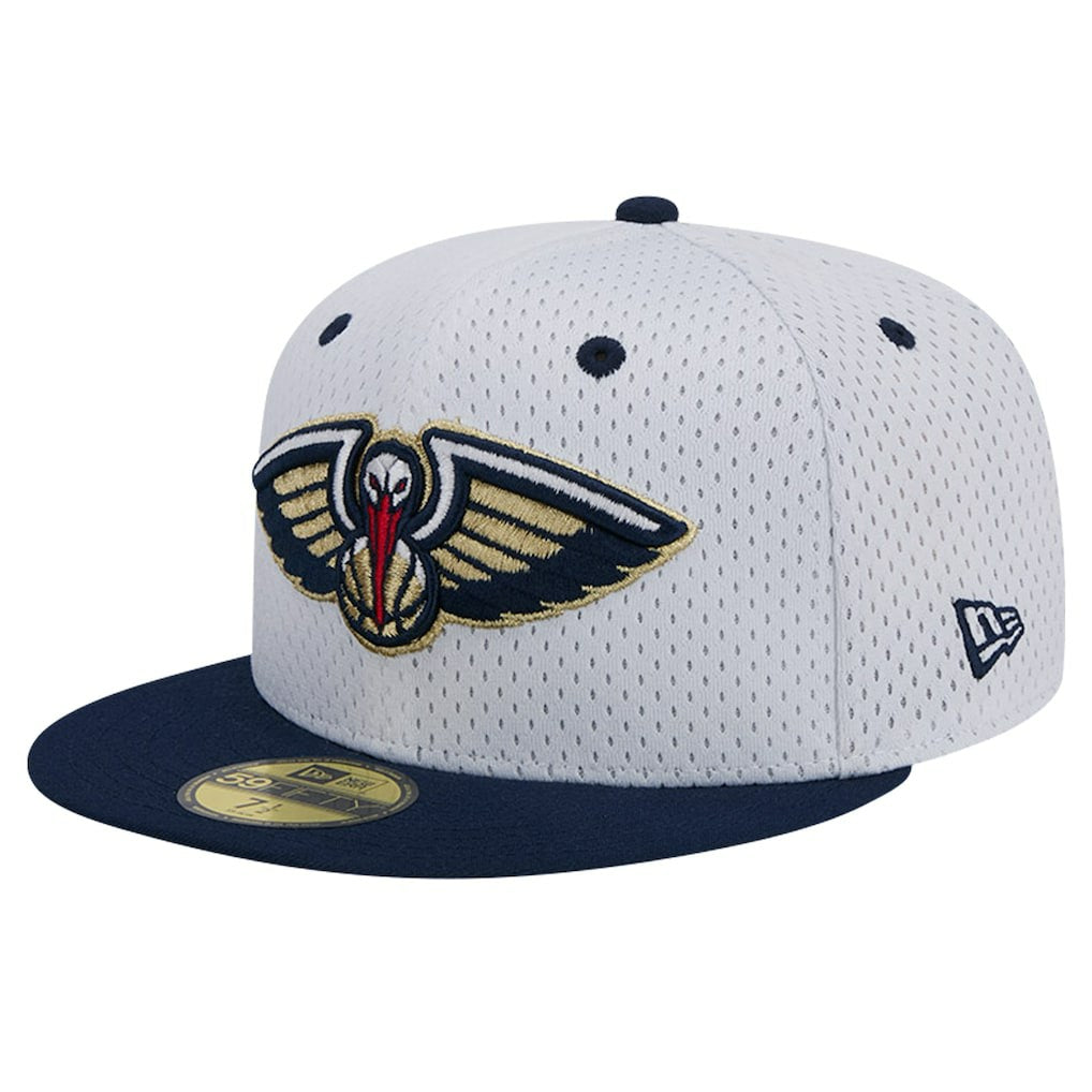 New Orleans Pelicans Throwback 2Tone 59FIFTY Fitted Hat - White/Navy | New Era sale