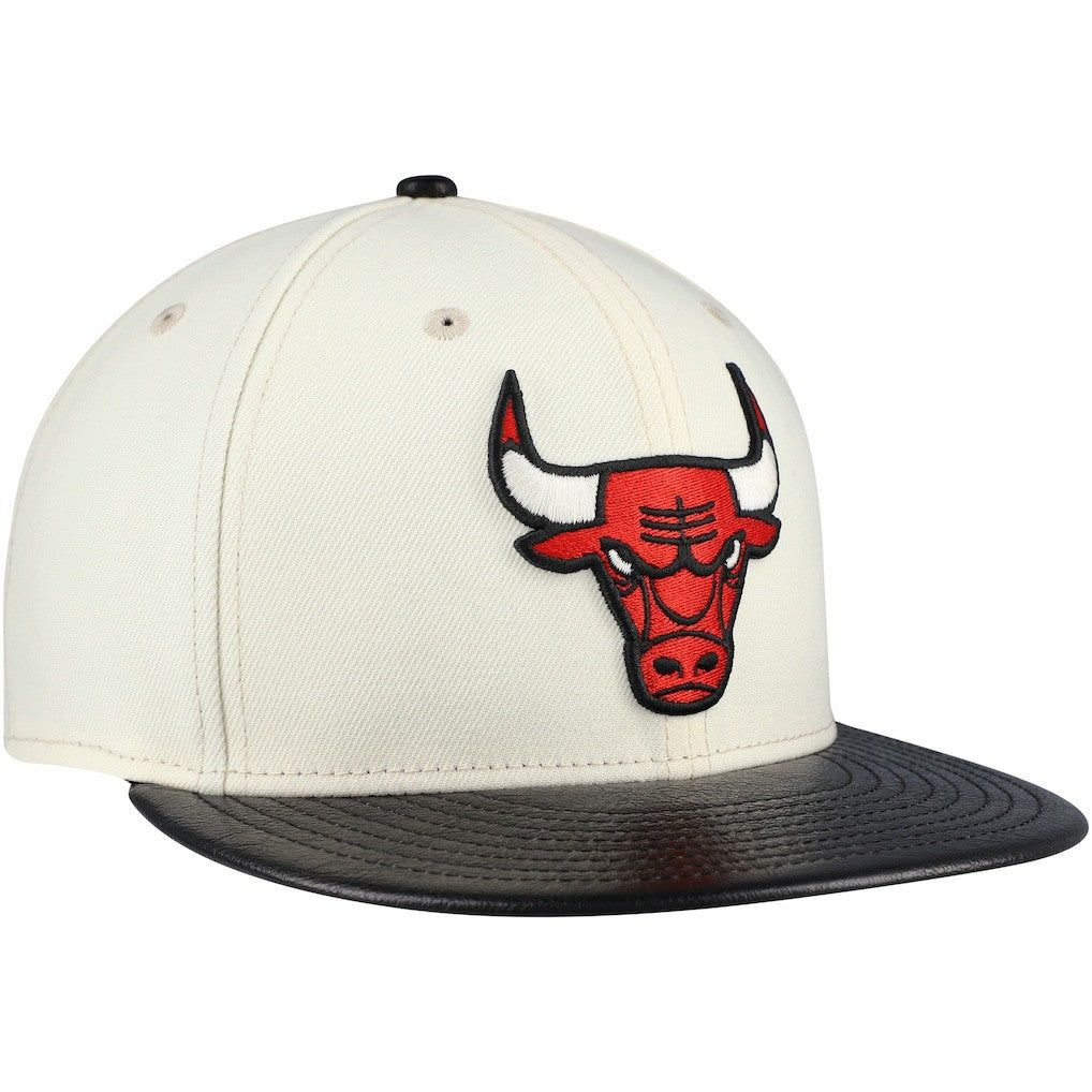 Chicago Bulls Faux Leather Visor Two-Tone 59FIFTY Fitted Hat - Cream/Black | New Era discount
