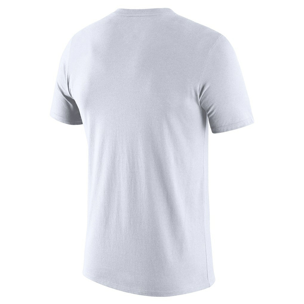 Brooklyn Nets Essential Jumpman T-Shirt - White | Nike shop