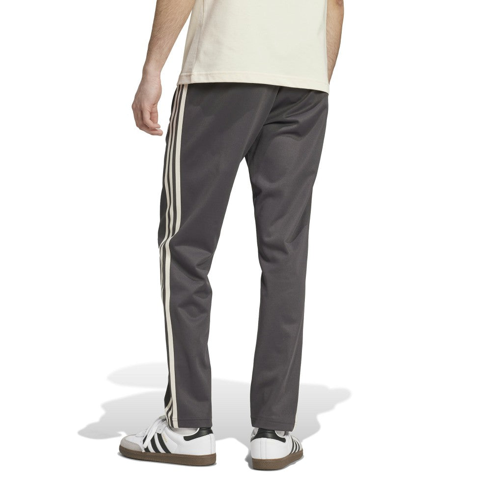 Juventus Originals adicolor Track Pants - Black | Adidas outlet