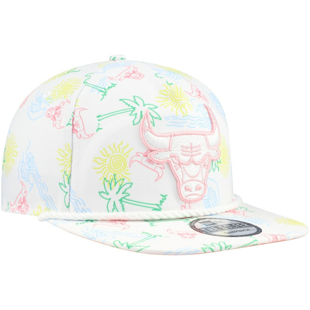 Chicago Bulls Palm Trees and Waves Golfer Adjustable Hat - White | New Era shop