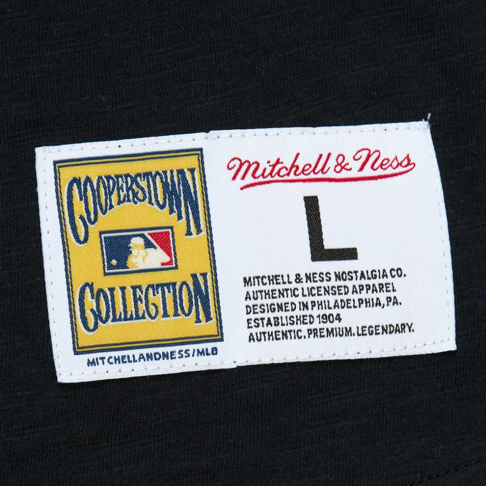 Chicago White Sox Cooperstown Collection Legendary Raglan Slub Henley 3/4-Sleeve T-Shirt - Black | Mitchell & Ness