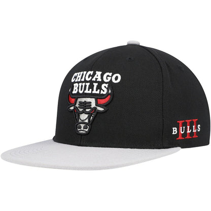 Chicago Bulls Core Snapback Hat - Black/Gray | Mitchell & Ness cheap