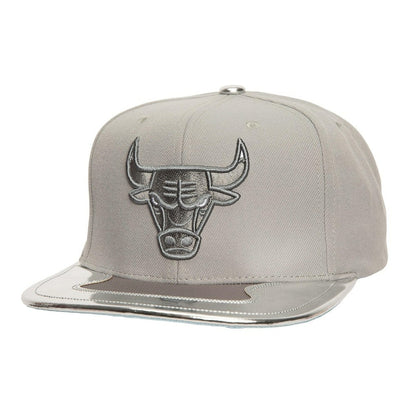 Chicago Bulls Day 11 Snapback Hat - Gray | Mitchell & Ness for sale