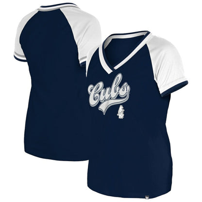 Chicago Cubs Women's Gameday Raglan V-Neck T-Shirt - Navy | New Era