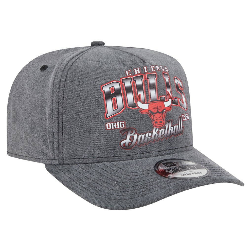 Chicago Bulls Throwback Washed Pre-Curved 9FIFTY Snapback Hat - Charcoal | New Era on sale
