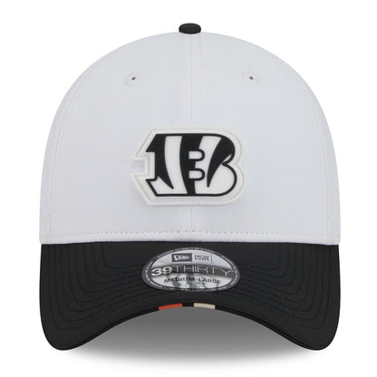 Cincinnati Bengals New Era 2025 NFL Training Camp 39THIRTY Flex Hat - White/Black for sale