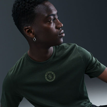Chelsea Crest T-Shirt - Green | Nike online