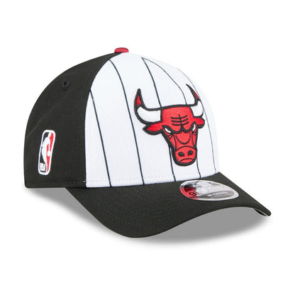 Chicago Bulls 2025 NBA Tip Off M-Crown A-Frame 9FORTY Adjustable Hat - White/Black | New Era outlet