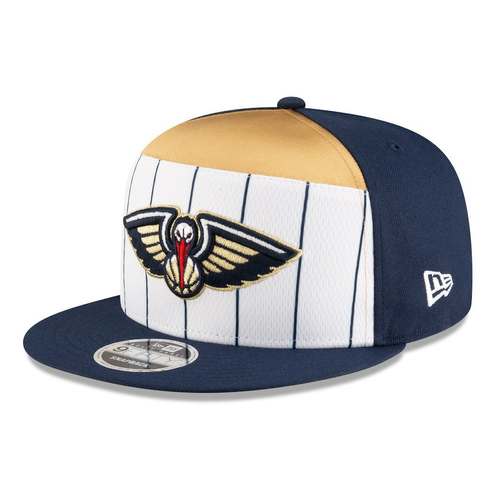 New Orleans Pelicans 2025 NBA Tip Off Split Panel 9FIFTY Snapback Hat - White/Navy | New Era shop