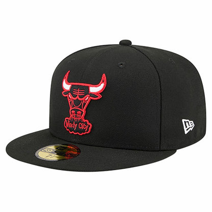 Chicago Bulls Core Logo 59FIFTY Fitted Hat - Black | New Era online