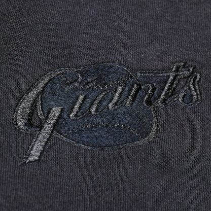 San Francisco Giants Phantom Fleece Crewneck Sweatshirt - Black | Mitchell & Ness