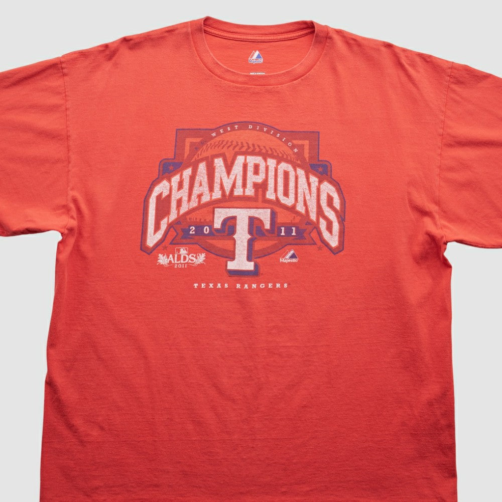 Texas Rangers Majestic 2011 T-Shirt - Red Vintage