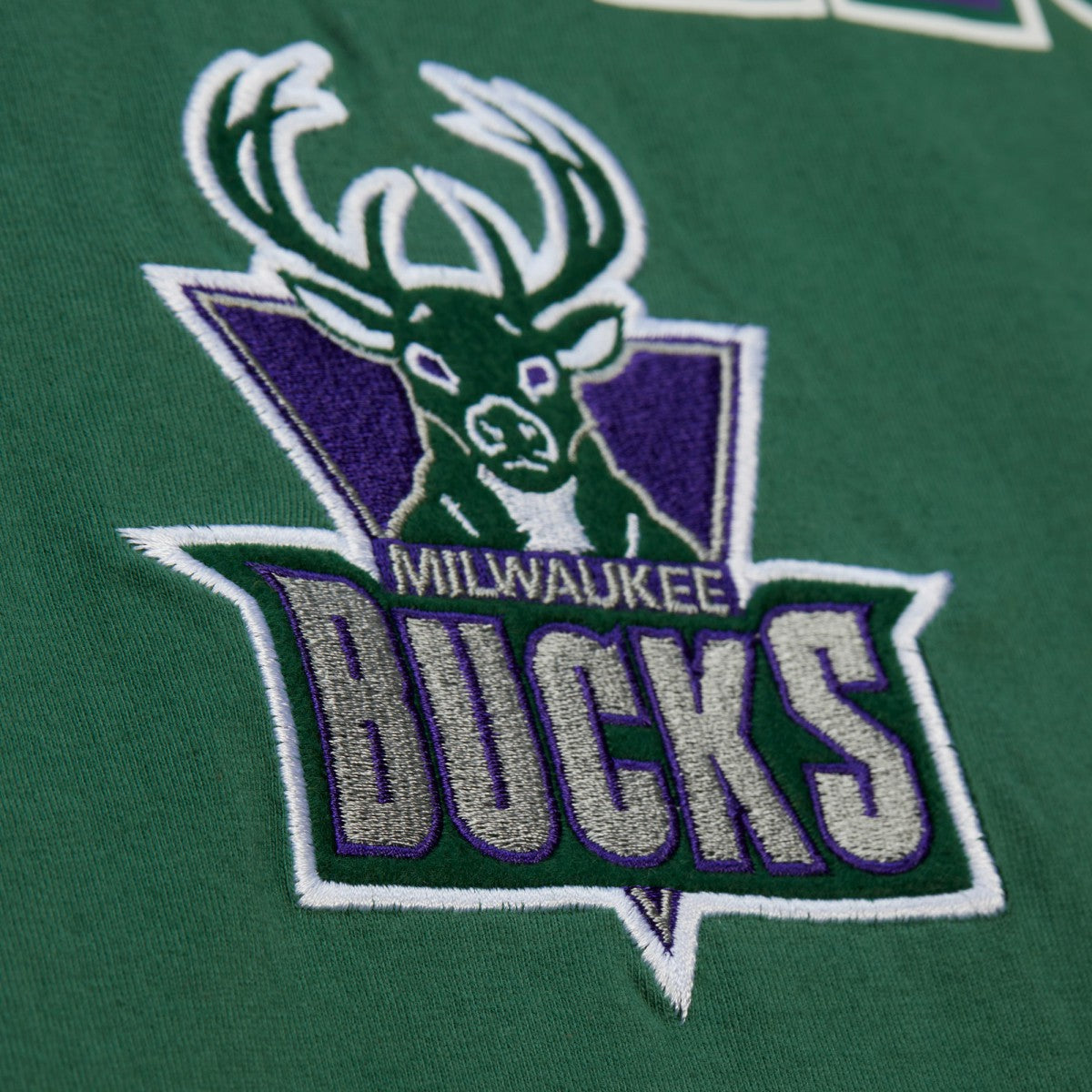 Milwaukee Bucks Hardwood Classics Throw It Back Premium T-Shirt - Green | Mitchell & Ness online