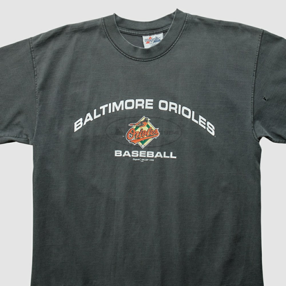 Baltimore Orioles Majestic 1999 T-Shirt - Charcoal Vintage