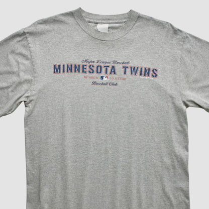Minnesota Twins Majestic 2002 T-Shirt - Heather Gray Vintage