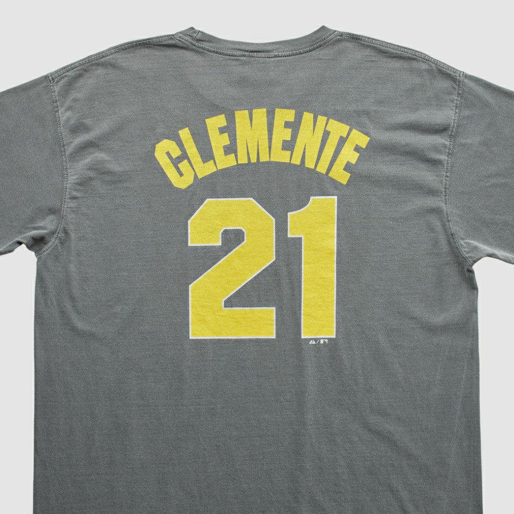 Pittsburgh Pirates Majestic 2010s T-shirt - Dark Heather Gray Vintage