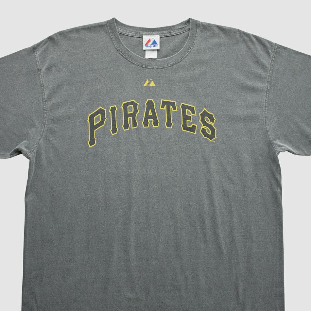 Pittsburgh Pirates Majestic 2010s T-shirt - Dark Heather Gray Vintage