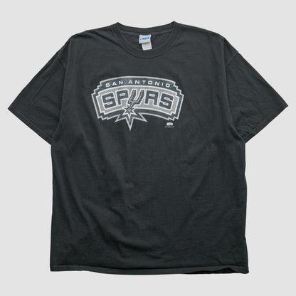 San Antonio Spurs NBA 2000s T-shirt - Black Vintage | Vintage on sale