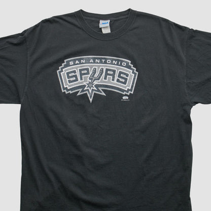 San Antonio Spurs NBA 2000s T-shirt - Black Vintage | Vintage on sale