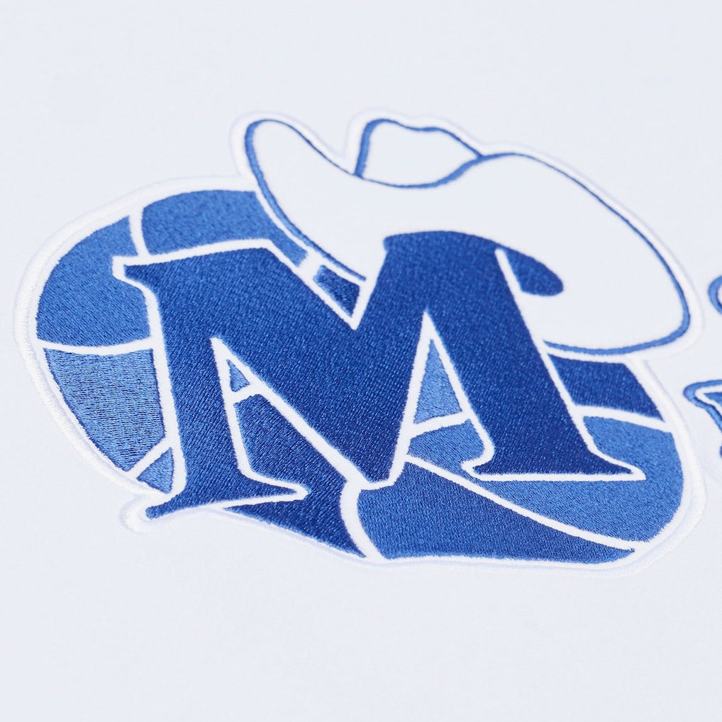 Dallas Mavericks Arctic Fleece Sweatshirt sale - White | Mitchell & Ness on sale