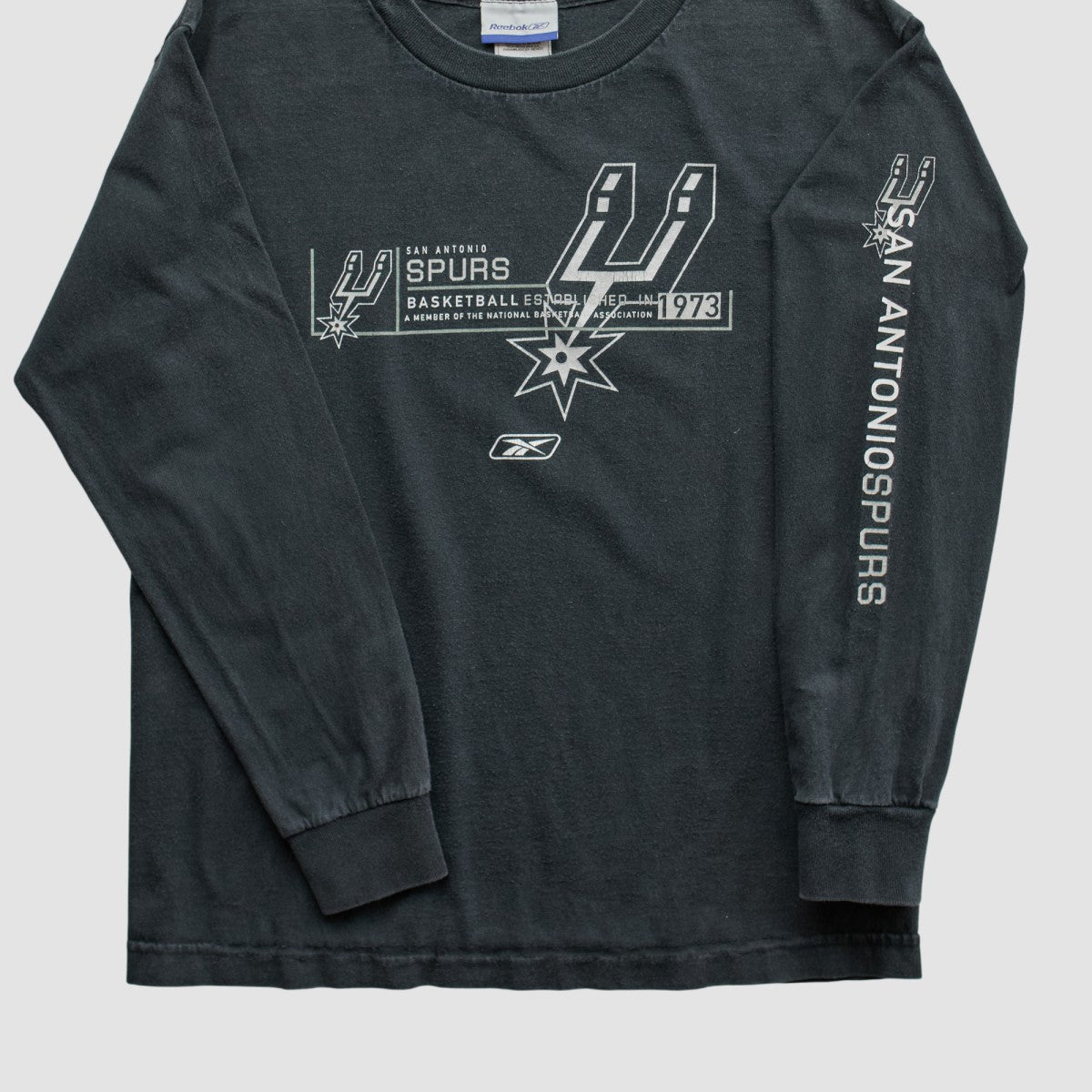 San Antonio Spurs Reebok 2000s Long Sleeve T-shirt - Black Vintage | Vintage discount