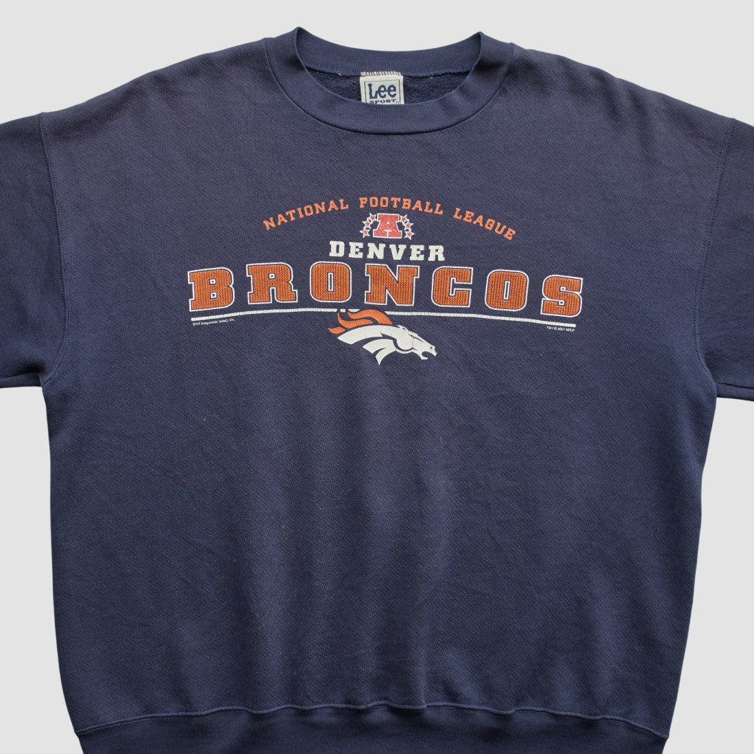 Denver Broncos Lee Apparel 2001 Pullover Sweatshirt - Navy Vintage online