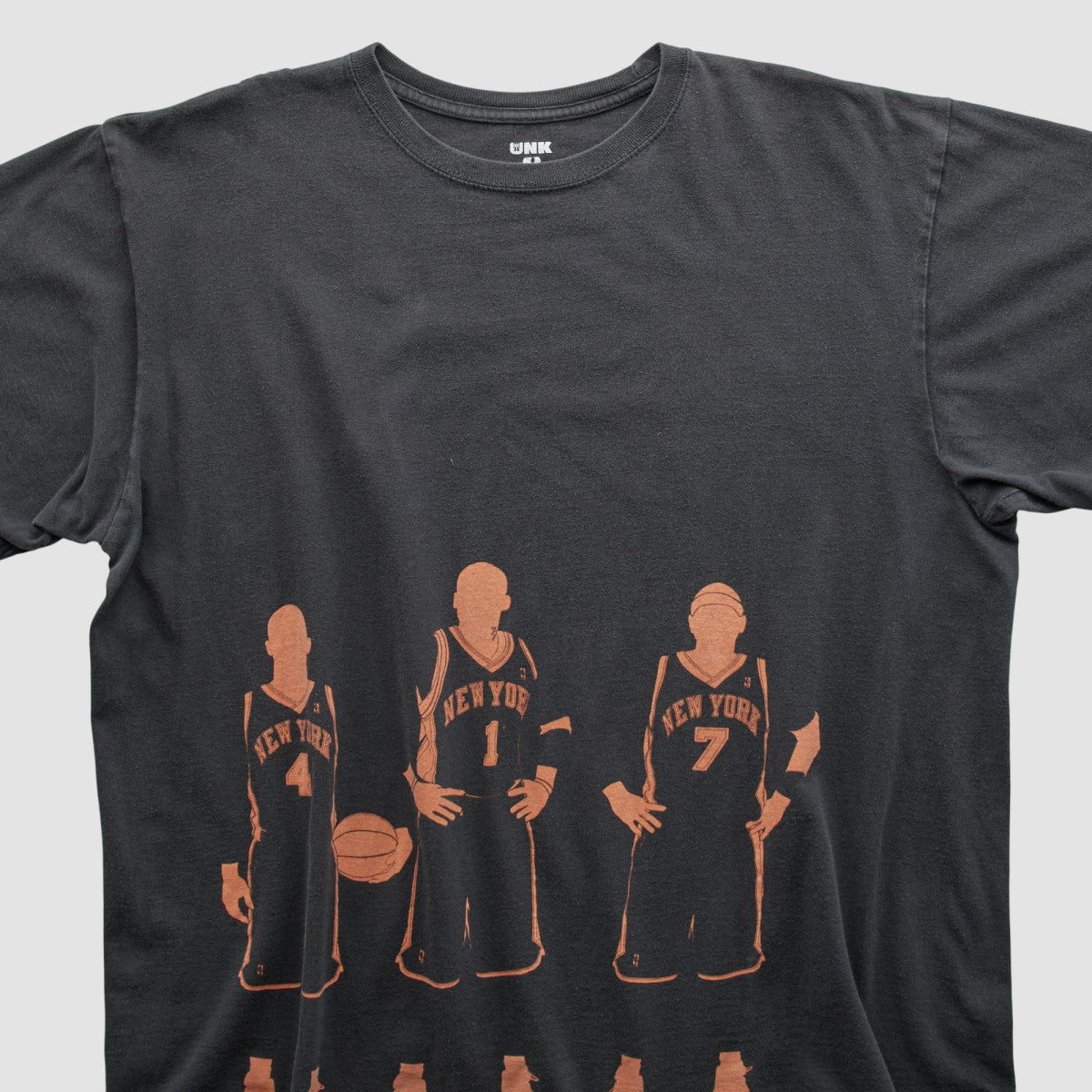 New York Knicks UNK 2010s T-shirt - Black Vintage | Vintage cheap