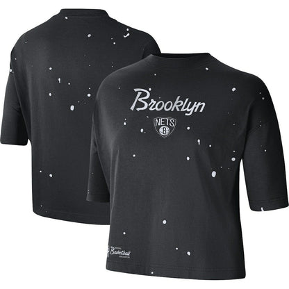Brooklyn Nets Women's Courtside Splatter Cropped T-Shirt - Black | Nike on sale
