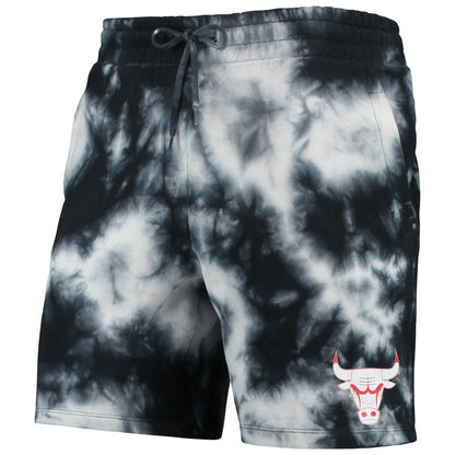 Chicago Bulls Fleece Tie-Dye Shorts - Black | New Era for sale