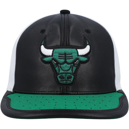 Chicago Bulls Day One Snapback Hat - White/Green | Mitchell & Ness shop