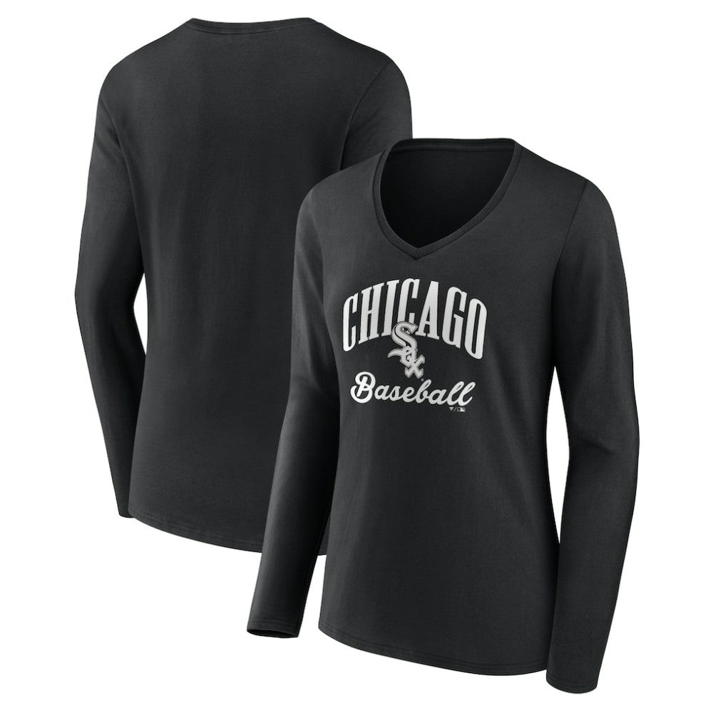 Chicago White Sox Women's Victory Script Long Sleeve V-Neck T-Shirt - Black