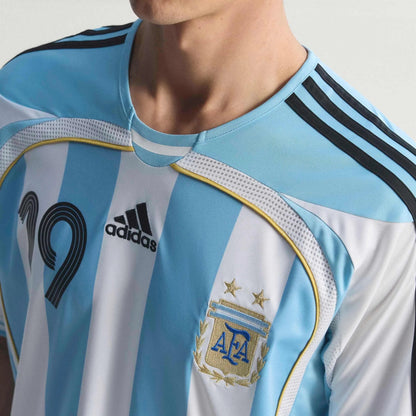 2006 Argentina Men's Retro Stadium Home Messi #19 Soccer Jersey White / Clear Blue